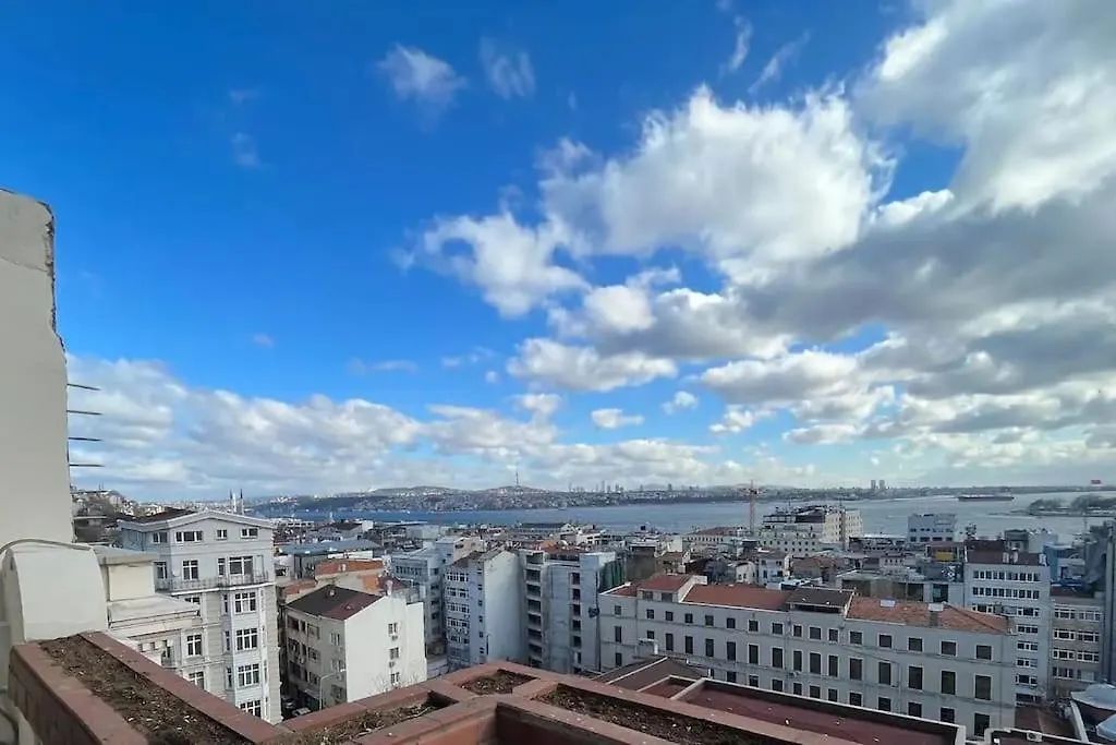 Apartamento Magnificent View, In The Center Estambul